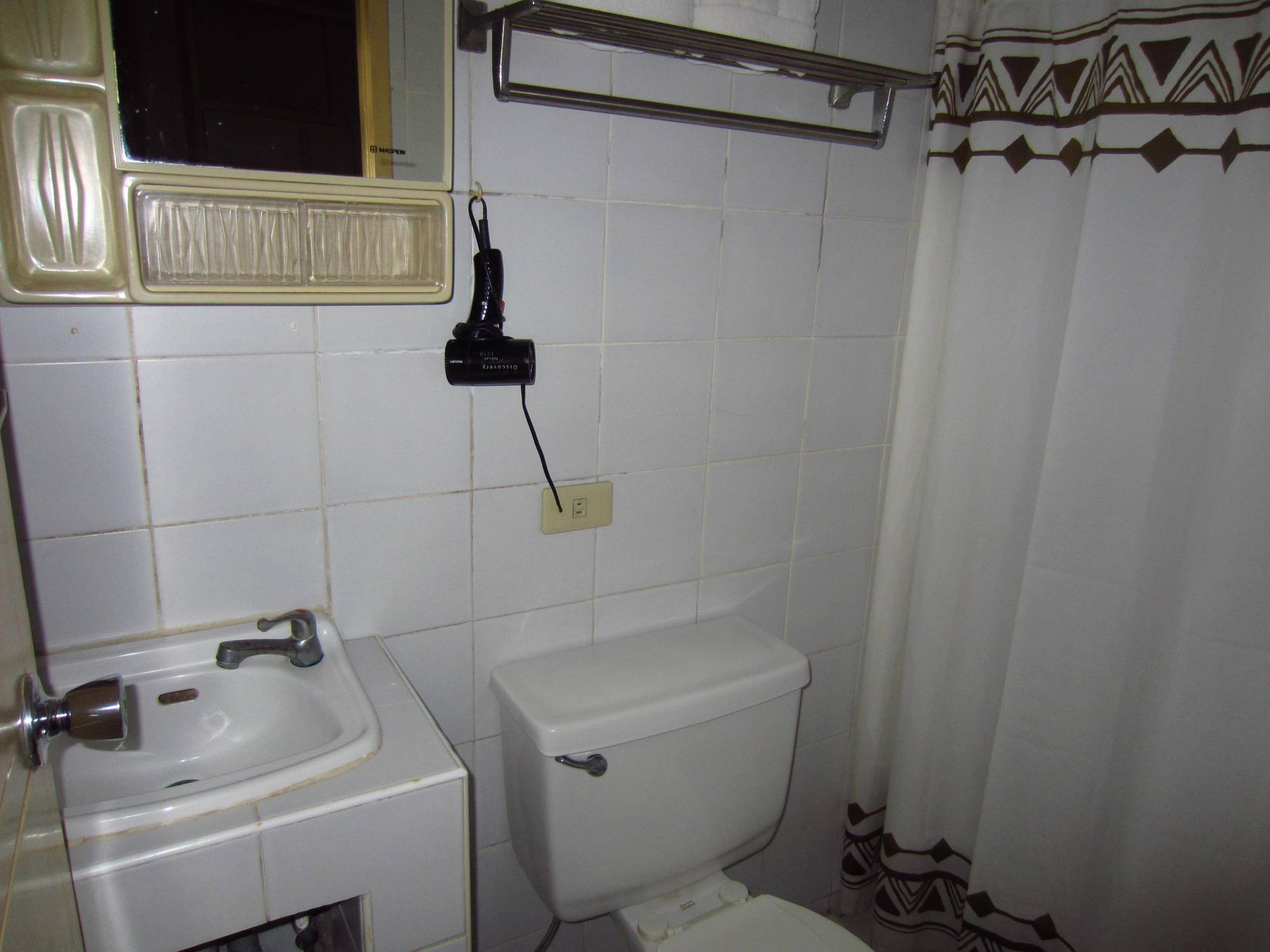 Hotel Cesario Lapu-Lapu City Esterno foto