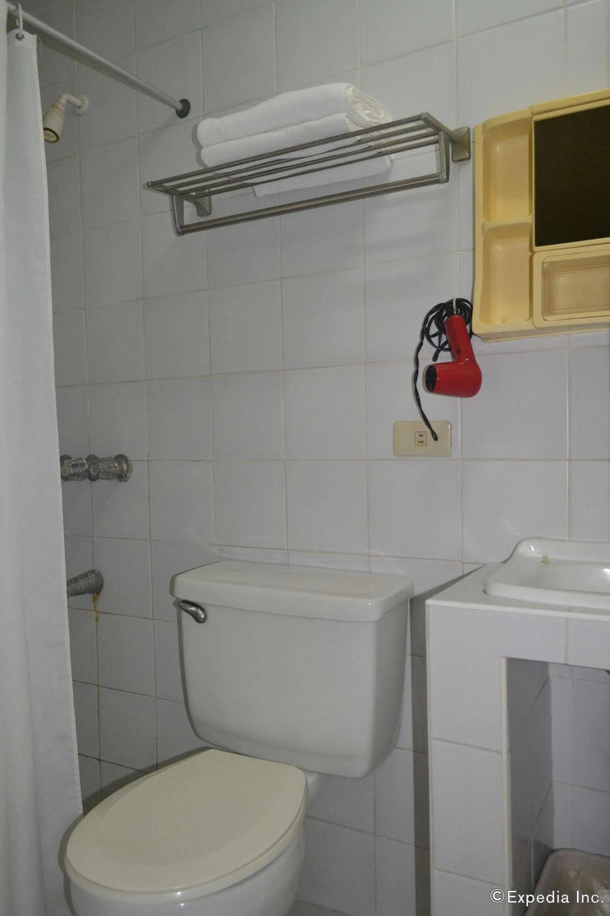 Hotel Cesario Lapu-Lapu City Esterno foto