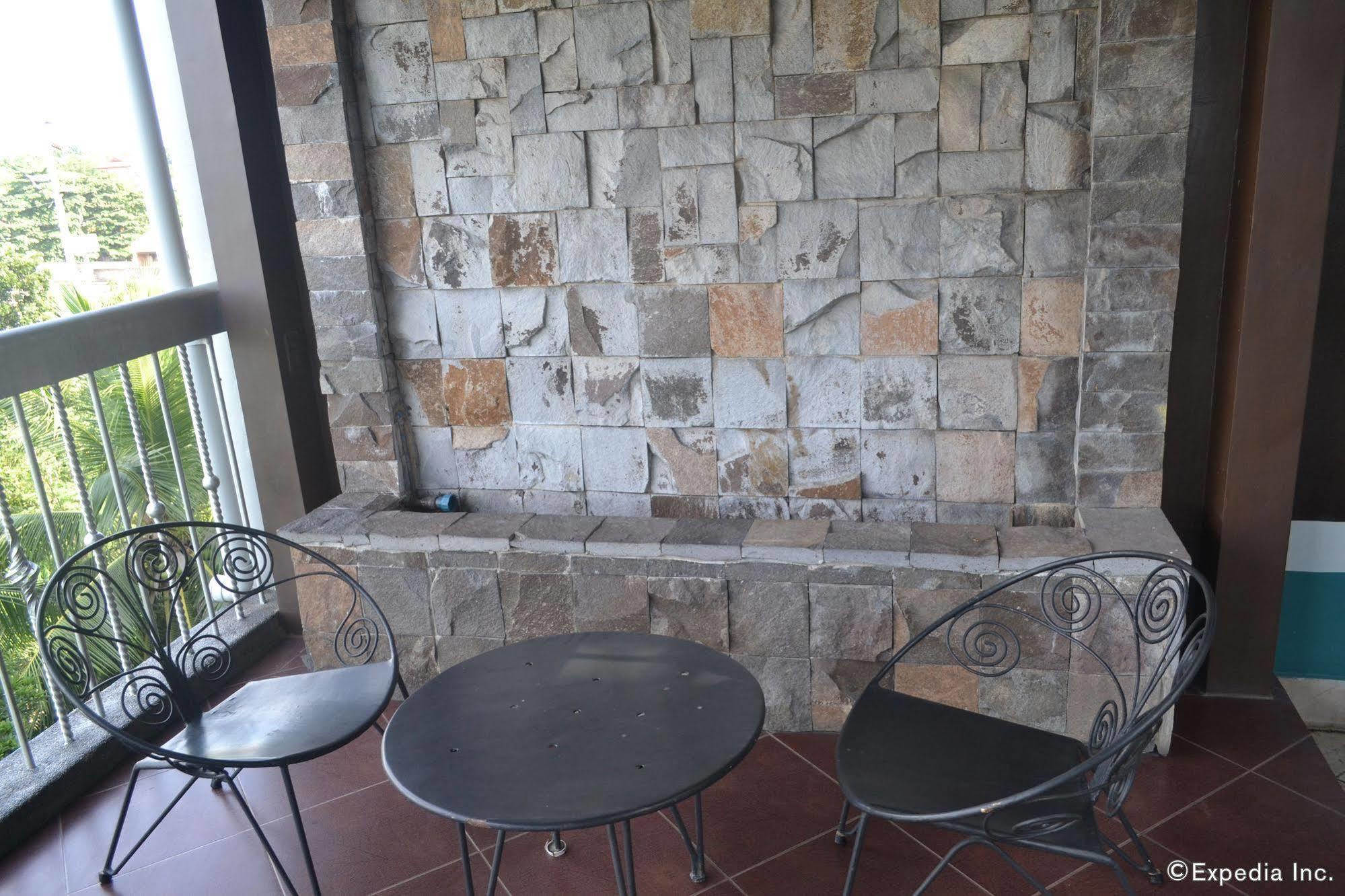 Hotel Cesario Lapu-Lapu City Esterno foto