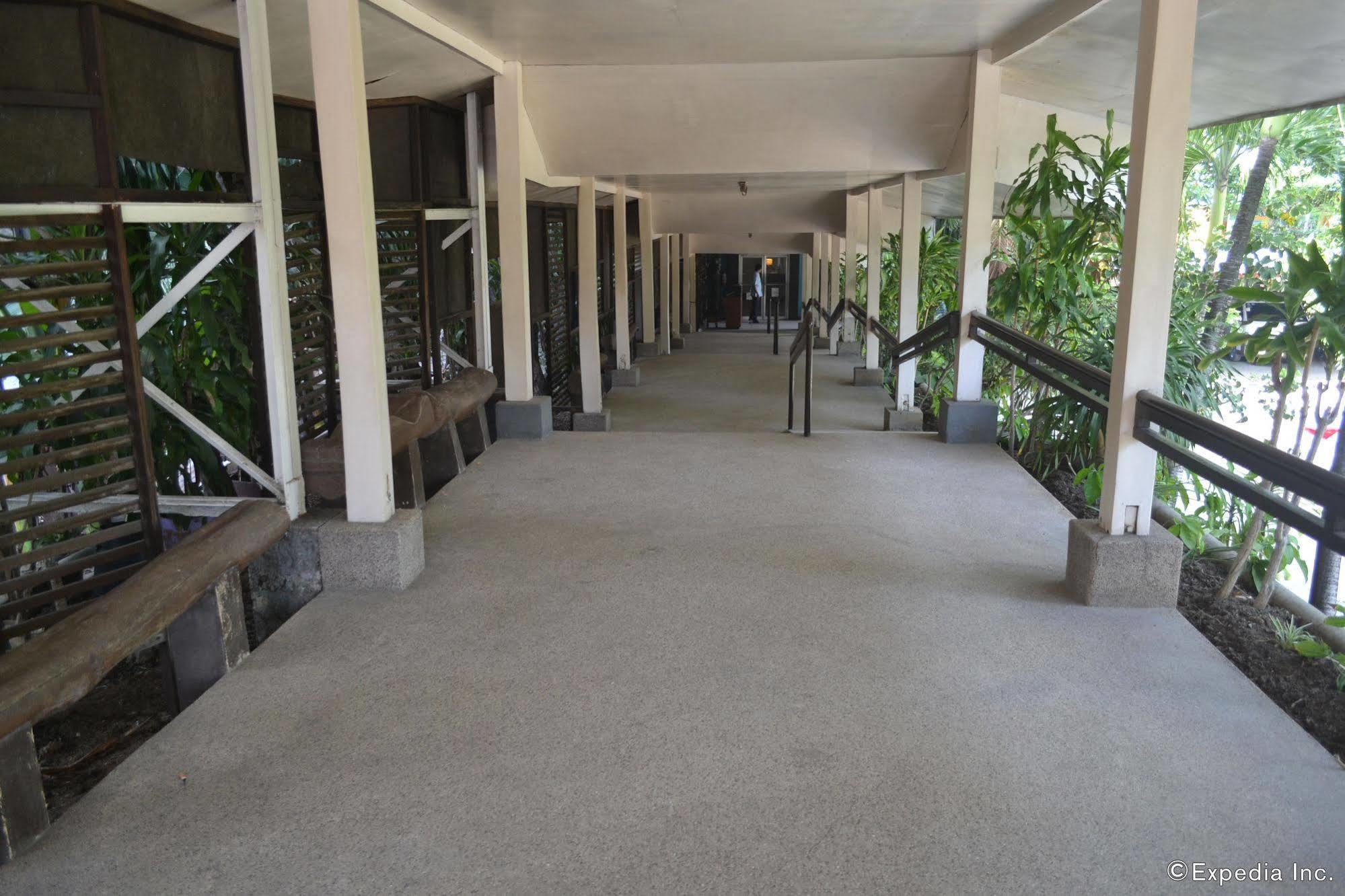 Hotel Cesario Lapu-Lapu City Esterno foto